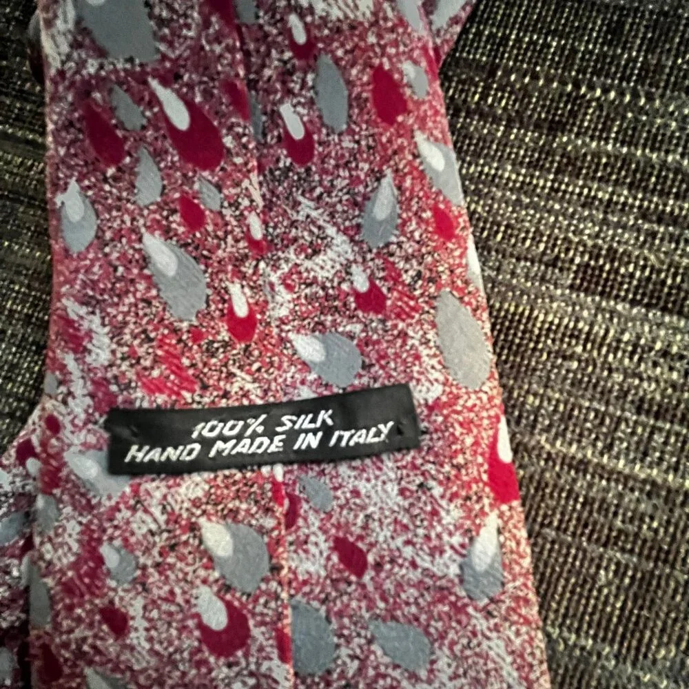 Gray‎ and Burgundy Silk Teardrop Tie Handmade in Italy
